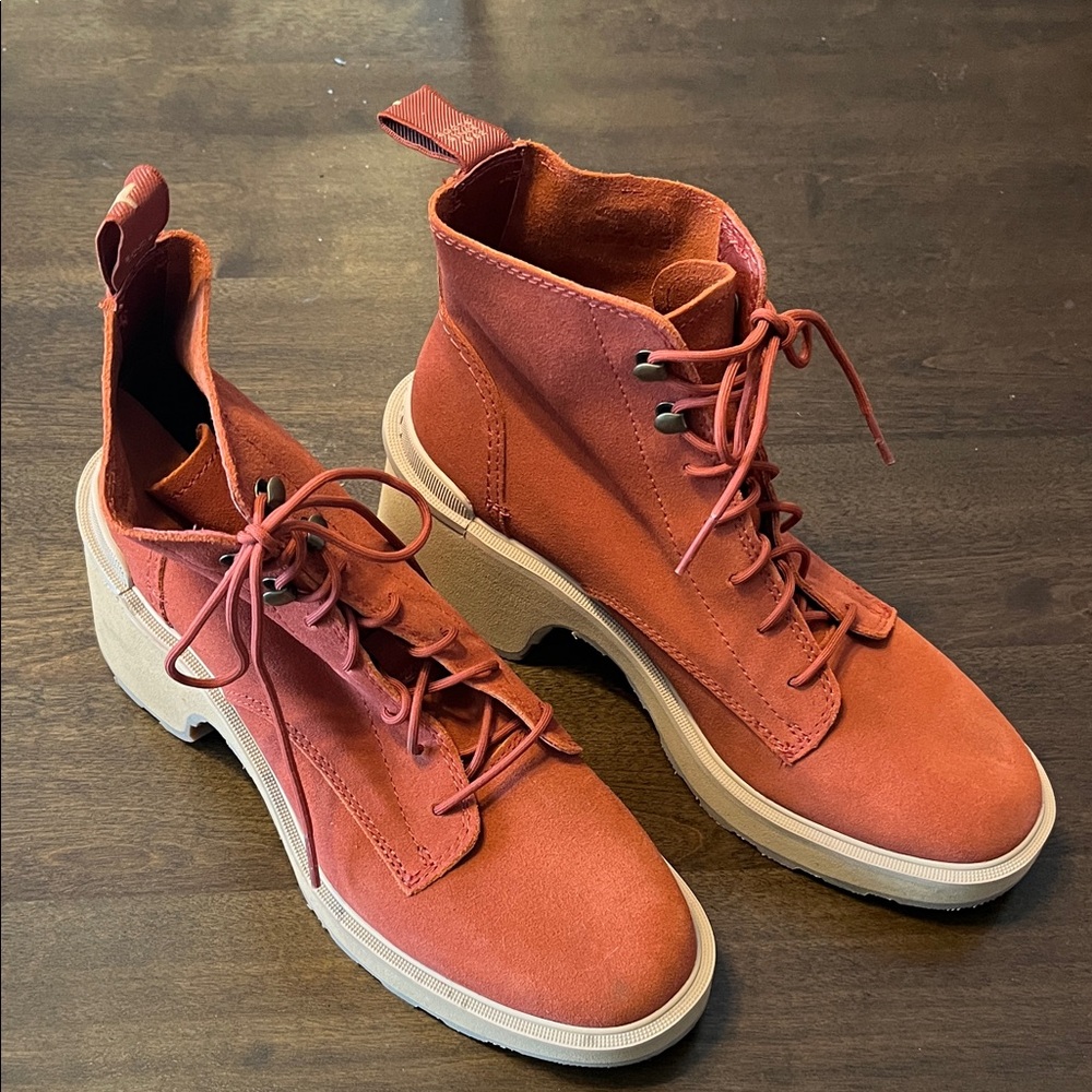 Sorel Hi Line Red Women's Boots